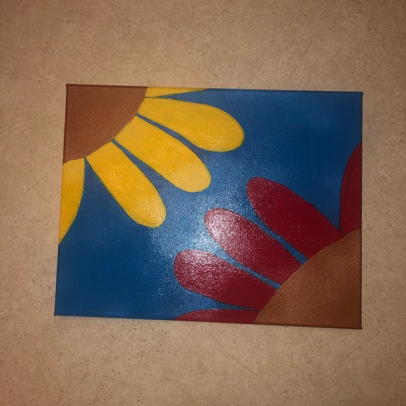 Handcrafted Daisy Painting - Picture 6 of 8